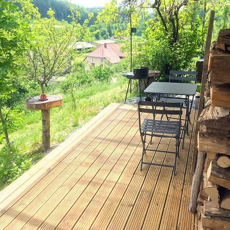 Le Repaire Des Belettes Lägenhet Chaux-des-Crotenay Exteriör bild